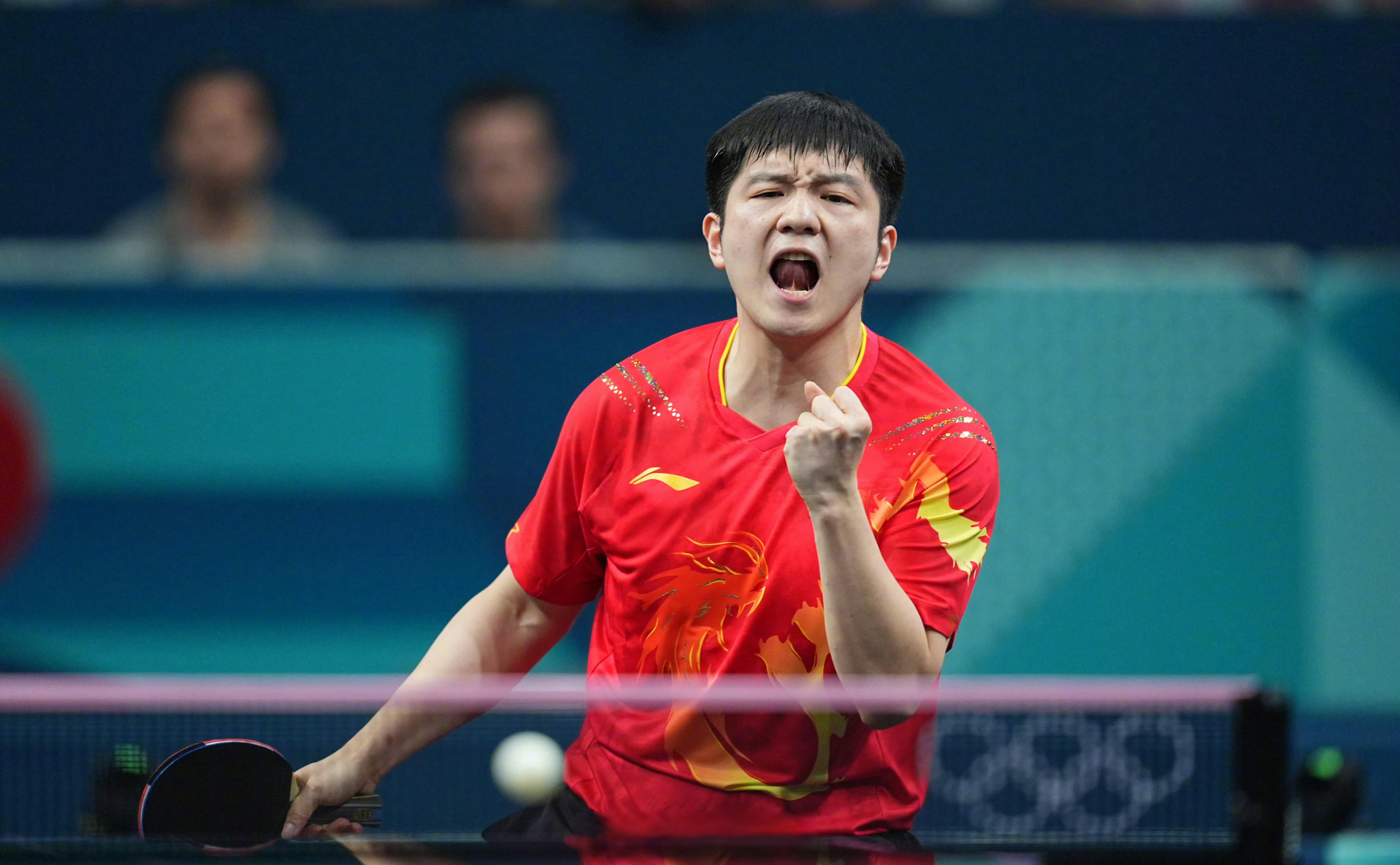 法国队横扫英格兰队，樊振东惊艳四座