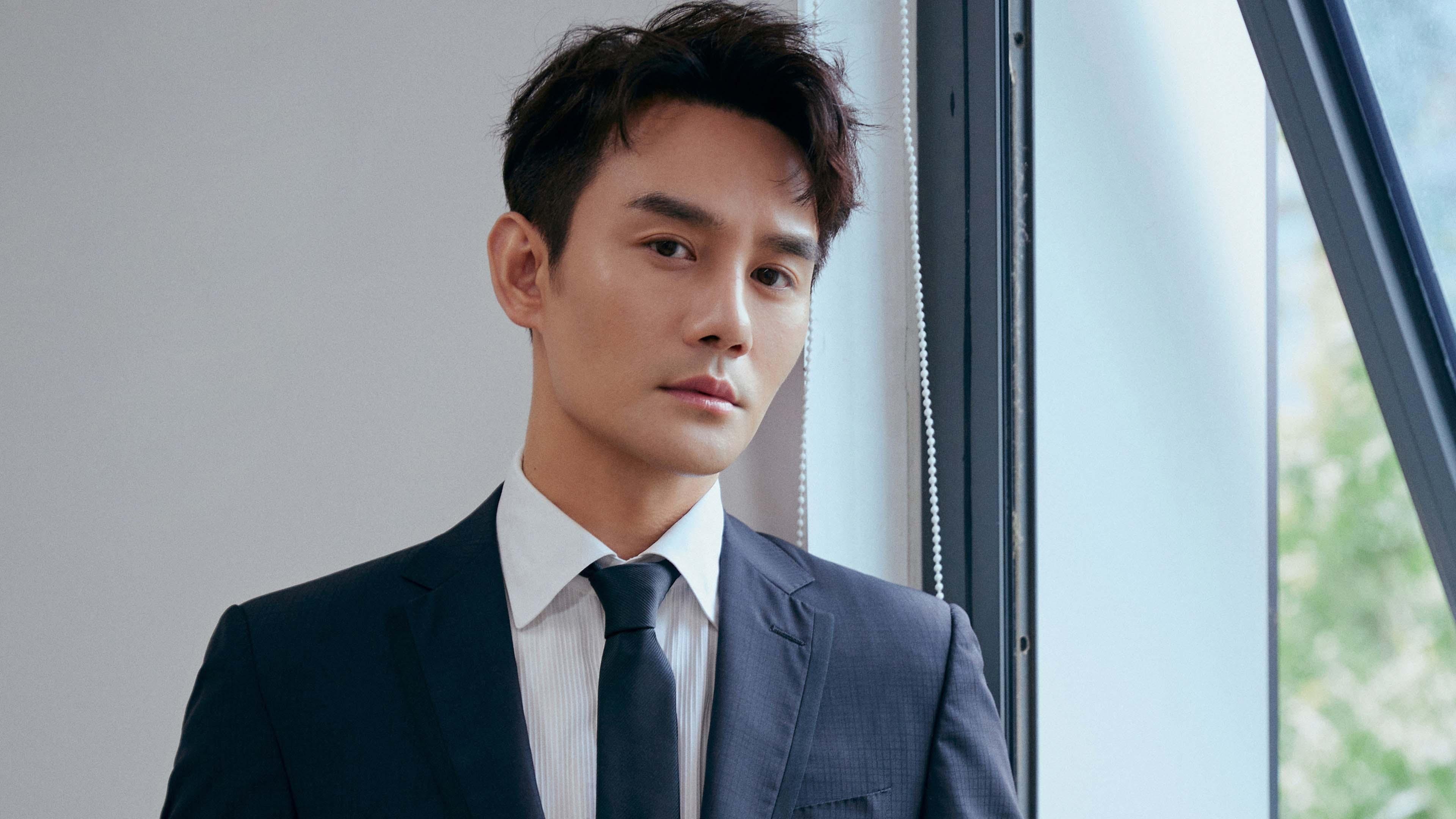 接管时刻,从绿茵场到F1赛道,他们如何夺回命运的缰绳